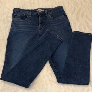 Levi’s 311 shaping skinny jeans